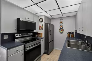 228 Grantham B, Deerfield Beach, FL 33442 - Photo 13