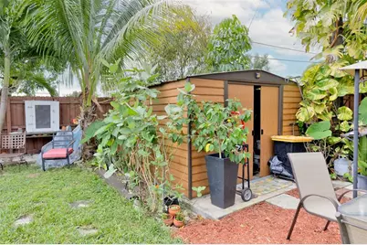 3194  Taft St, Hollywood, FL 33021 - Photo 47