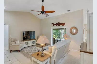 4425  12th Mnr SW, Vero Beach, FL 32968 - Photo 5