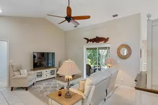 4425 12th Manor SW, Vero Beach, FL 32968 - Photo 5