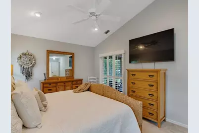 4425  12th Mnr SW, Vero Beach, FL 32968 - Photo 13