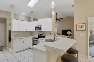 4425 12th Manor SW, Vero Beach, FL 32968 - Photo 9