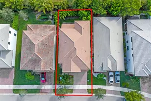 8870 NW 37th Dr, Coral Springs, FL 33065 - Photo 25