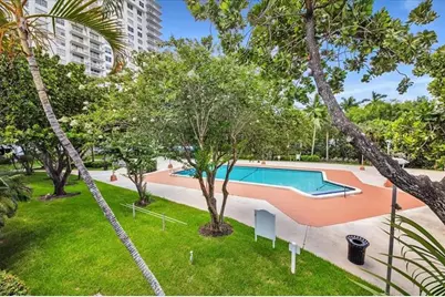 2851 NE 183rd St, Unit #1903E, Aventura, FL 33160 - Photo 29