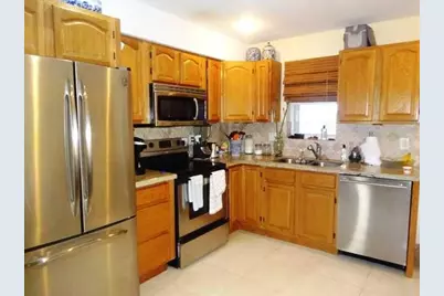 3202 NE 7th Pl, Pompano Beach, FL 33062 - Photo 3