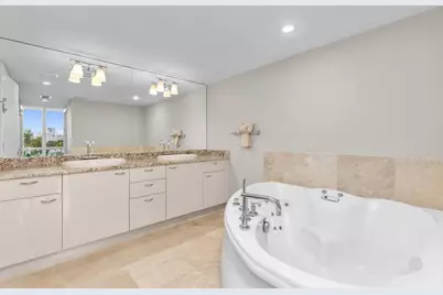 45  Hendricks Isle, Unit #403, Fort Lauderdale, FL 33301 - Photo 31