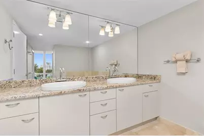 45  Hendricks Isle, Unit #403, Fort Lauderdale, FL 33301 - Photo 29