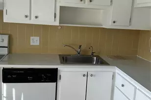 7807 Golf Cir Dr, Margate, FL 33063 - Photo 9