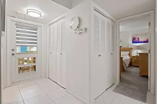 303 N Riverside Dr, Pompano Beach, FL 33062 - Photo 7