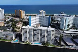 303 N Riverside Dr, Pompano Beach, FL 33062 - Photo 27