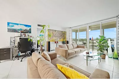 303 N Riverside Dr, Unit #503, Pompano Beach, FL 33062 - Photo 11