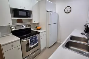 3011 Westbury F, Deerfield Beach, FL 33442 - Photo 9