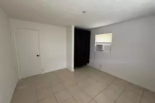 532 NW 11th Ave, Boynton Beach, FL 33435 - Photo 5