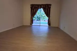 231 Preserve Ct, Royal Palm Beach, FL 33411 - Photo 9