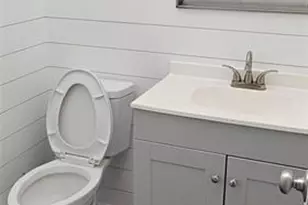 3321 NW 47th Terrace, Lauderdale Lakes, FL 33319 - Photo 3