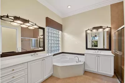 8266  Sandpiper Glen Dr, Lake Worth, FL 33467 - Photo 19