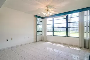 1715 Whitehall Dr, Davie, FL 33324 - Photo 5