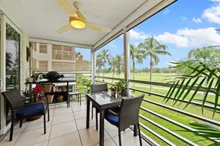 3970 Oaks Clubhouse Dr, Pompano Beach, FL 33069 - Photo 27