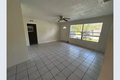 6828 NW 30th St, Sunrise, FL 33313 - Photo 3