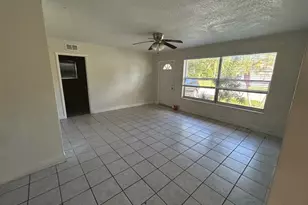 6828 NW 30th St, Sunrise, FL 33313 - Photo 3