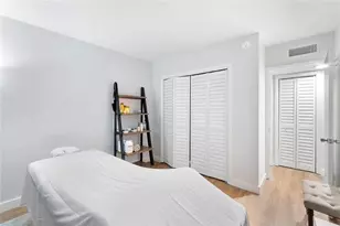 3030 NE 5th Terrace, Wilton Manors, FL 33334 - Photo 13