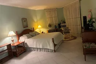 7100 Radice Ct, Lauderhill, FL 33319 - Photo 9