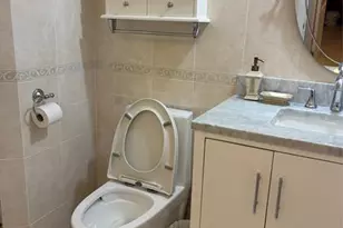 7100 Radice Ct, Lauderhill, FL 33319 - Photo 15