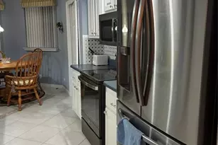 7100 Radice Ct, Lauderhill, FL 33319 - Photo 7