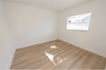 2510 NE 3rd Ave, Pompano Beach, FL 33064 - Photo 19