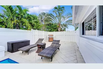 2409 NE 19th Ave, Wilton Manors, FL 33305 - Photo 33