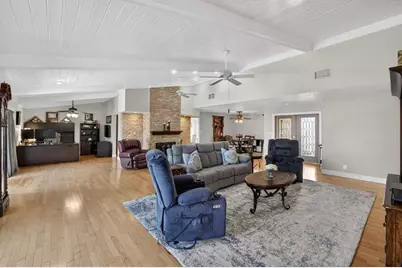 7409  Corkwood Ter, Tamarac, FL 33321 - Photo 9