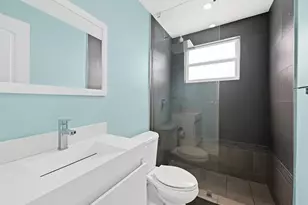 2591 NE 55th Ct Unit, Fort Lauderdale, FL 33308 - Photo 7