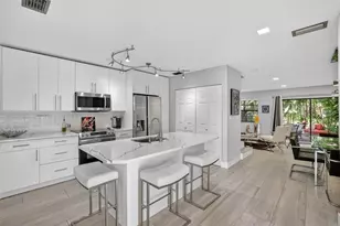 261 NE 16th Pl, Fort Lauderdale, FL 33305 - Photo 19