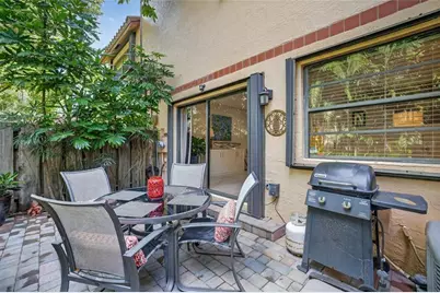 261 NE 16th Pl, Unit #303, Fort Lauderdale, FL 33305 - Photo 15