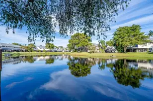 2105 W Discovery Cir W, Deerfield Beach, FL 33442 - Photo 25