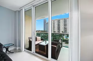 19380 Collins Ave, Sunny Isles Beach, FL 33160 - Photo 25