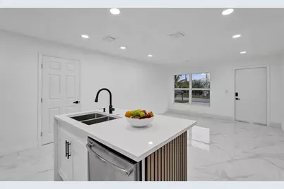 4138 SW 48th Ct, Fort Lauderdale, FL 33314 - Photo 11