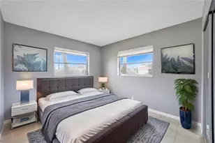 5186 NE 6th Ave, Oakland Park, FL 33334 - Photo 11