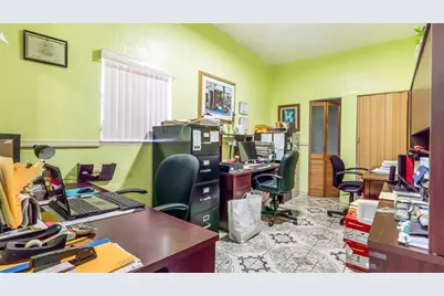 117 SW 1st Ave, Hallandale Beach, FL 33009 - Photo 27