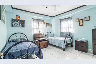 117 SW 1st Ave, Hallandale Beach, FL 33009 - Photo 45