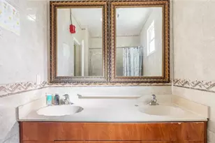 117 SW 1st Ave, Hallandale Beach, FL 33009 - Photo 37