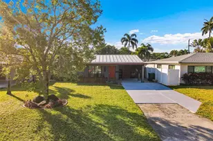 380 NW 47th Ct, Fort Lauderdale, FL 33309 - Photo 3