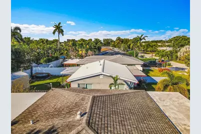 380 NW 47th Ct, Fort Lauderdale, FL 33309 - Photo 31