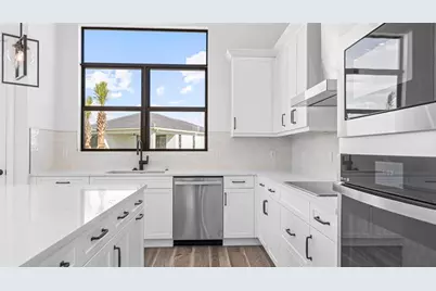 8388 SW Piacenza Way, Port Saint Lucie, FL 34987 - Photo 7