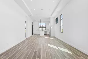 8388 SW Piacenza Way, Port Saint Lucie, FL 34987 - Photo 3