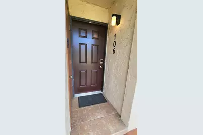 700 SE 6th Ave, Unit #106, Deerfield Beach, FL 33441 - Photo 3