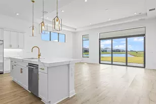 8395 SW Piacenza Way, Port Saint Lucie, FL 34987 - Photo 5