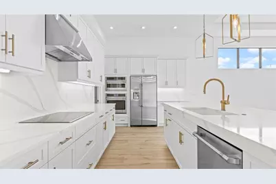 8395 SW Piacenza Way, Port Saint Lucie, FL 34987 - Photo 7