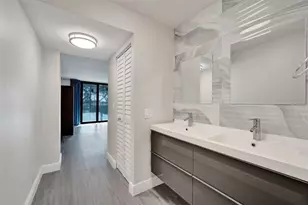 3800 N Hills Dr, Hollywood, FL 33021 - Photo 27