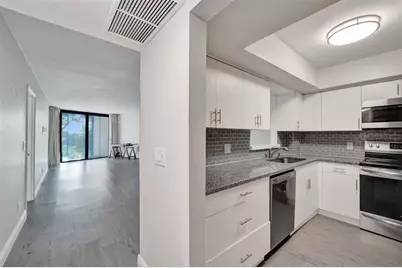 3800 N Hills Dr, Unit #412, Hollywood, FL 33021 - Photo 5